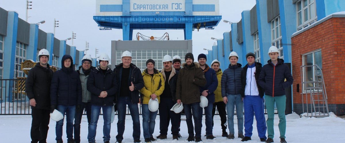Энергетики Саратовской и Волжской ГЭС провели товарищескую встречу по волейболу и футболу