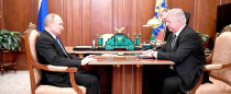 Владимир Путин провёл рабочую встречу с председателем ФНПР Михаилом Шмаковым