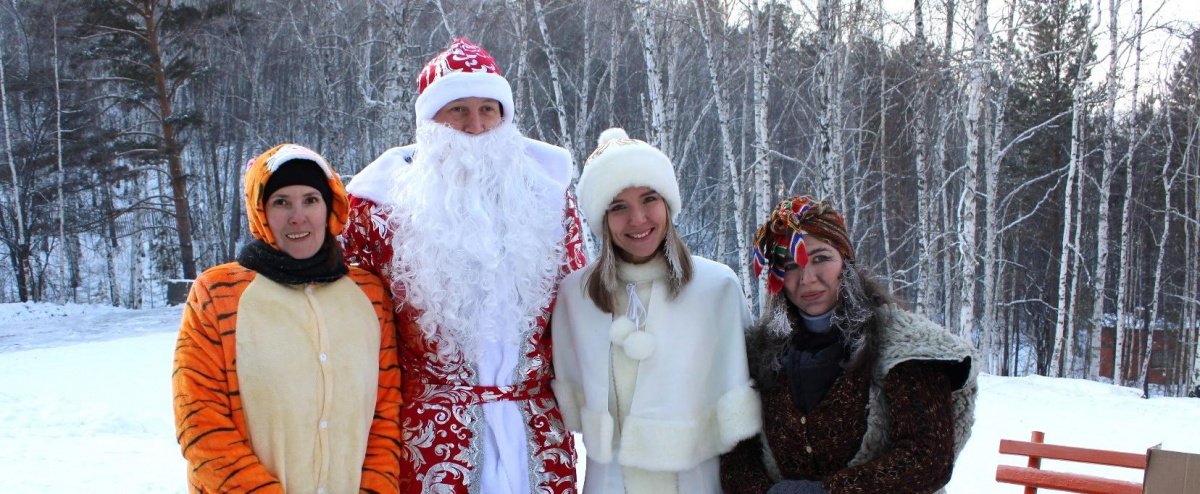 Новогодний десант Молодежного совета ИРКОО ВЭП