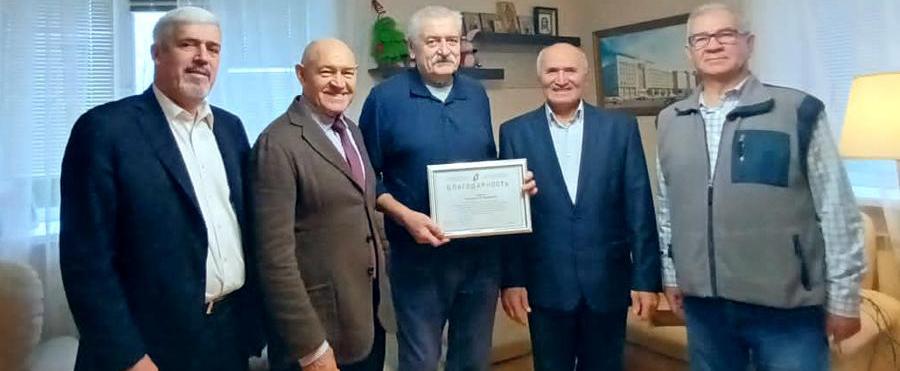 Настоящий человек, во всем настоящий и сильный!