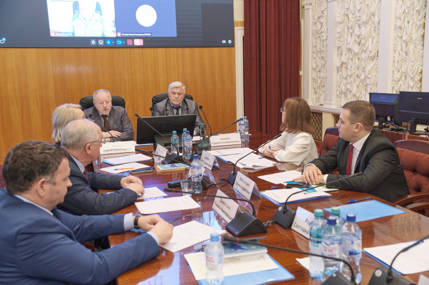 Заседание Отраслевой комиссии по машиностроительному комплексу