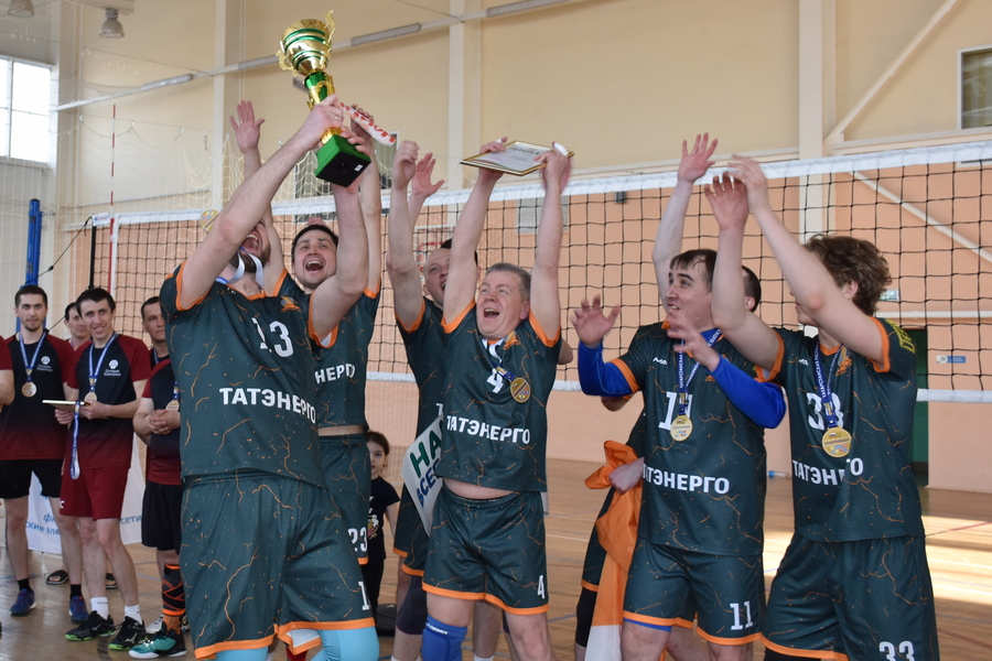 Четырехкратные чемпионы