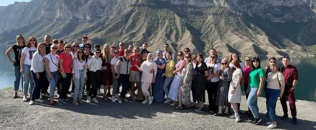 Сотрудники Северных электрических сетей совершили туристическую поездку в Дагестан