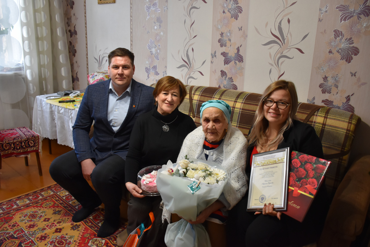 95 лет: Человек и Эпоха. Юбилей ветерана, чья жизнь - часть истории «Татэнерго»