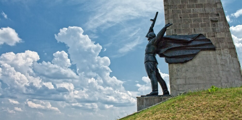 8 сентября 2023 года - 80-ая годовщина освобождения Донбасса от немецко-фашистских захватчиков