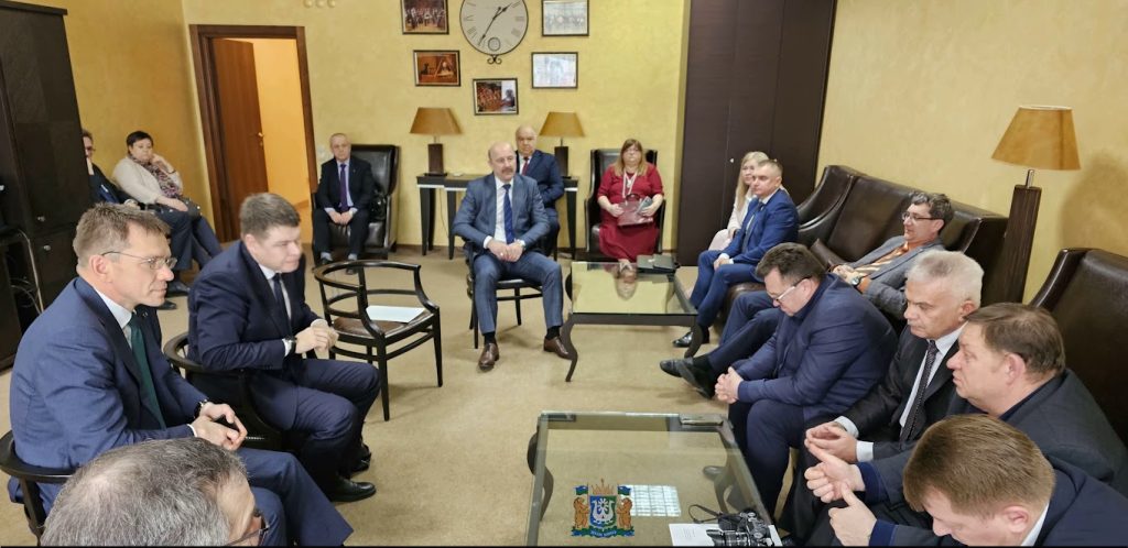 Проблемы членов профсоюза ТюмнМО ВЭП вынесли на правительственный уровень Югры
